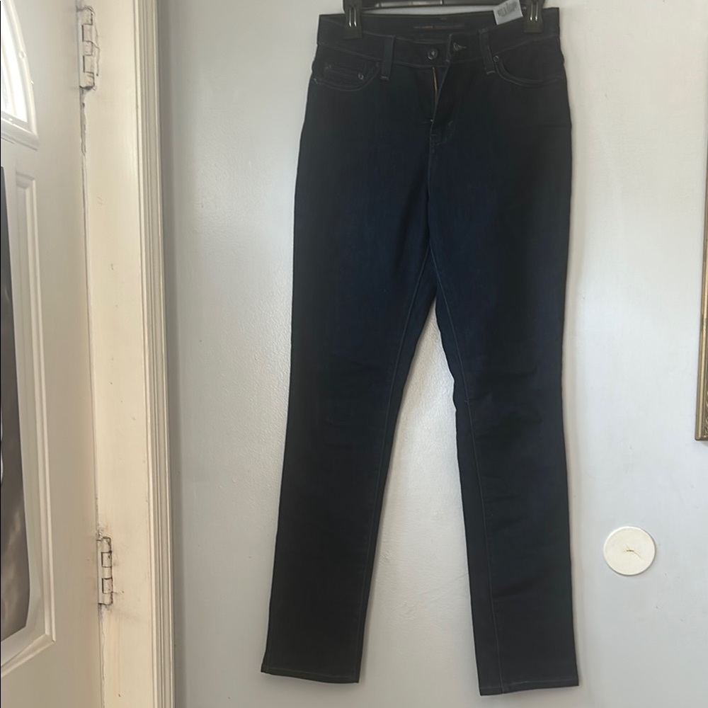 Levi's Women's Dark Indigo Skinny Jeans